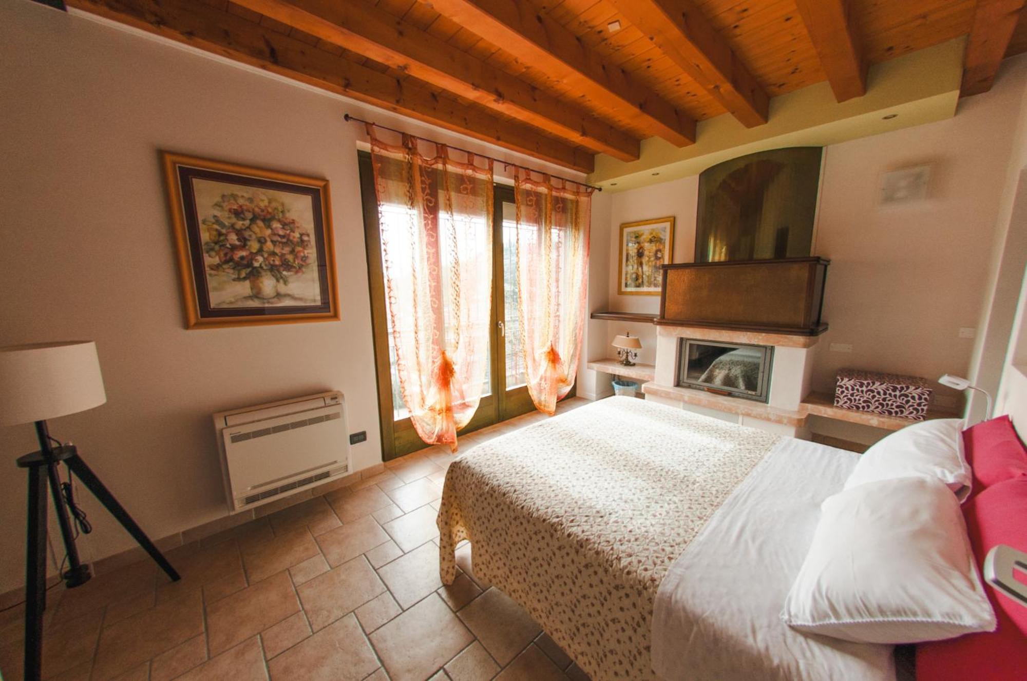 Appartement Casale Manzoni à Vérone Extérieur photo