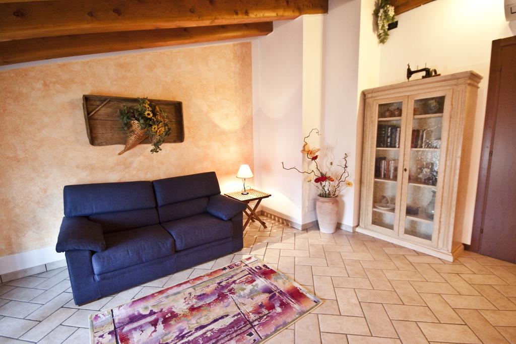 Appartement Casale Manzoni à Vérone Extérieur photo