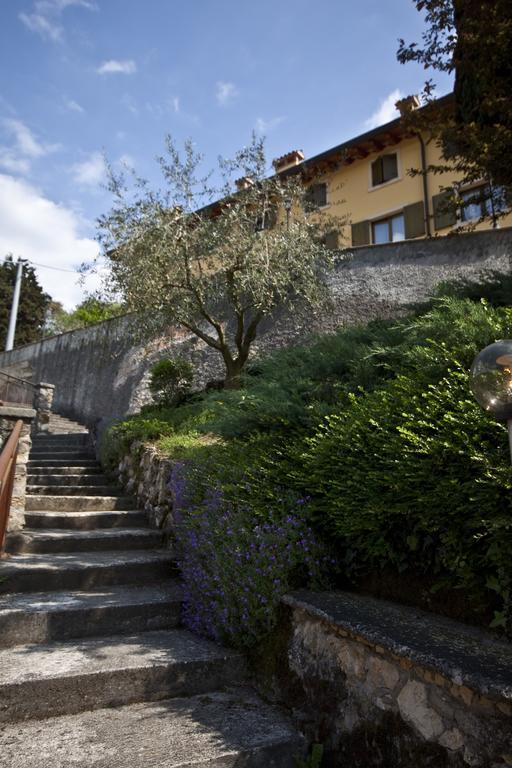 Appartement Casale Manzoni à Vérone Extérieur photo