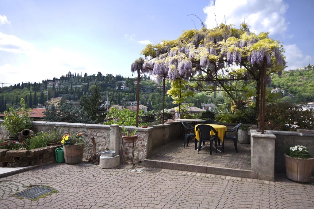 Appartement Casale Manzoni à Vérone Extérieur photo