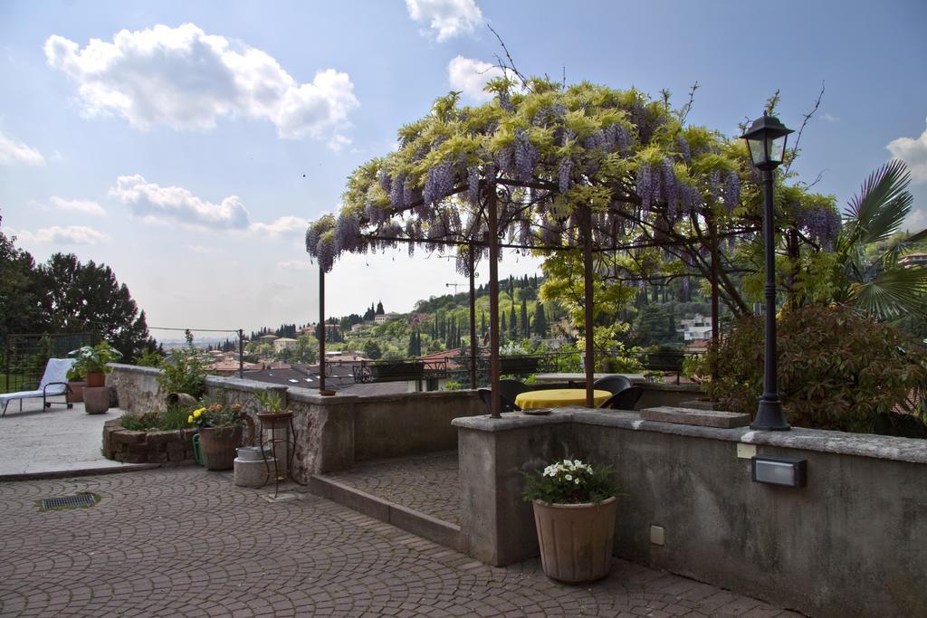 Appartement Casale Manzoni à Vérone Extérieur photo