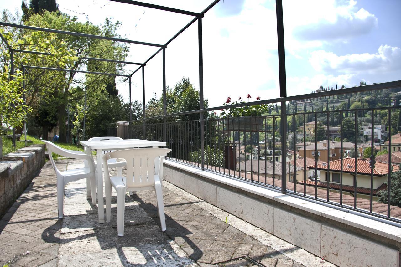 Appartement Casale Manzoni à Vérone Extérieur photo