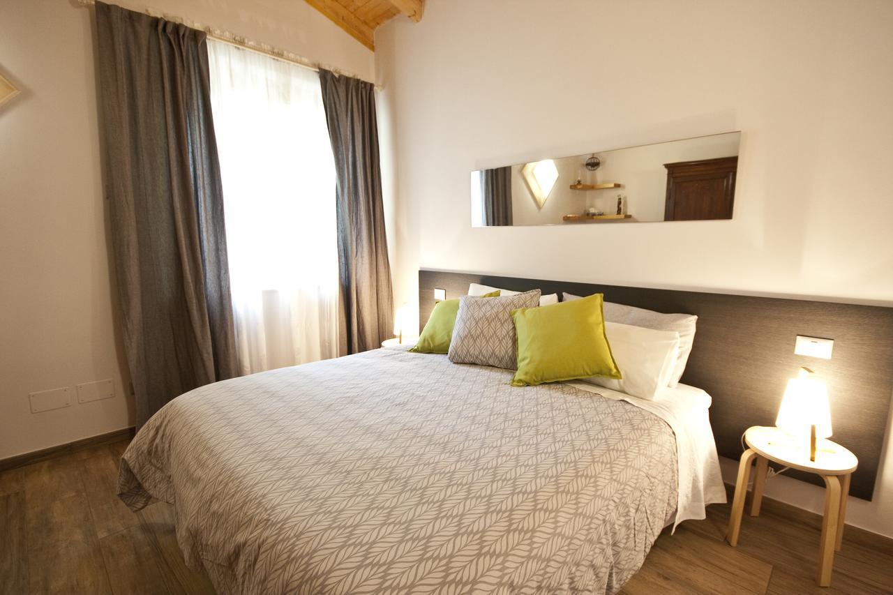 Appartement Casale Manzoni à Vérone Extérieur photo